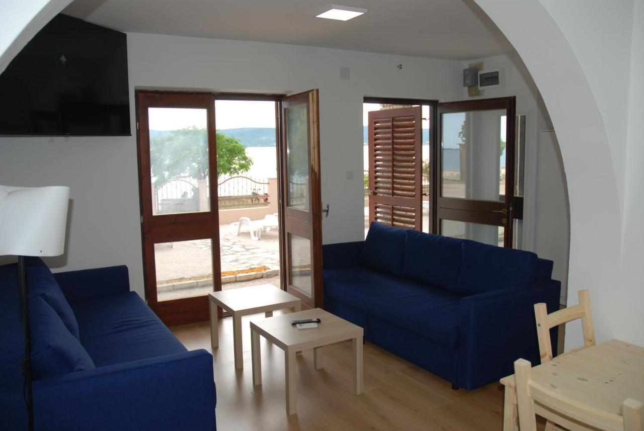 5 Meters From The Sea With Private Beach - 70M2 Colibri Sunset Apartments سفيتي بيتار المظهر الخارجي الصورة